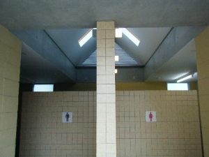 勝浦港　トイレ02