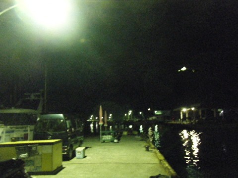 勝山漁港　常夜灯