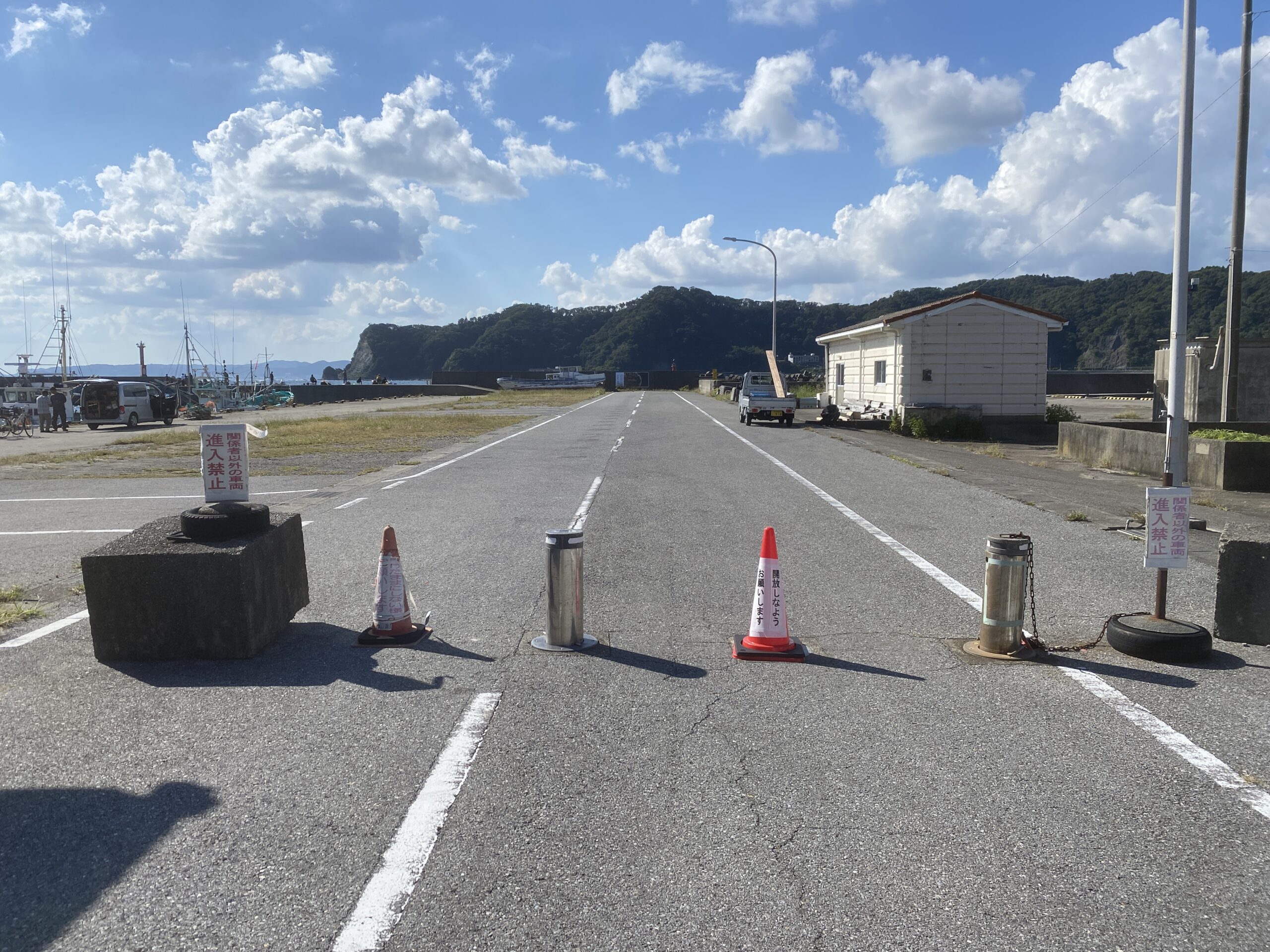 小湊港　開放されている釣りエリア