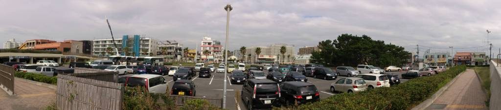 片瀬漁港　駐車場