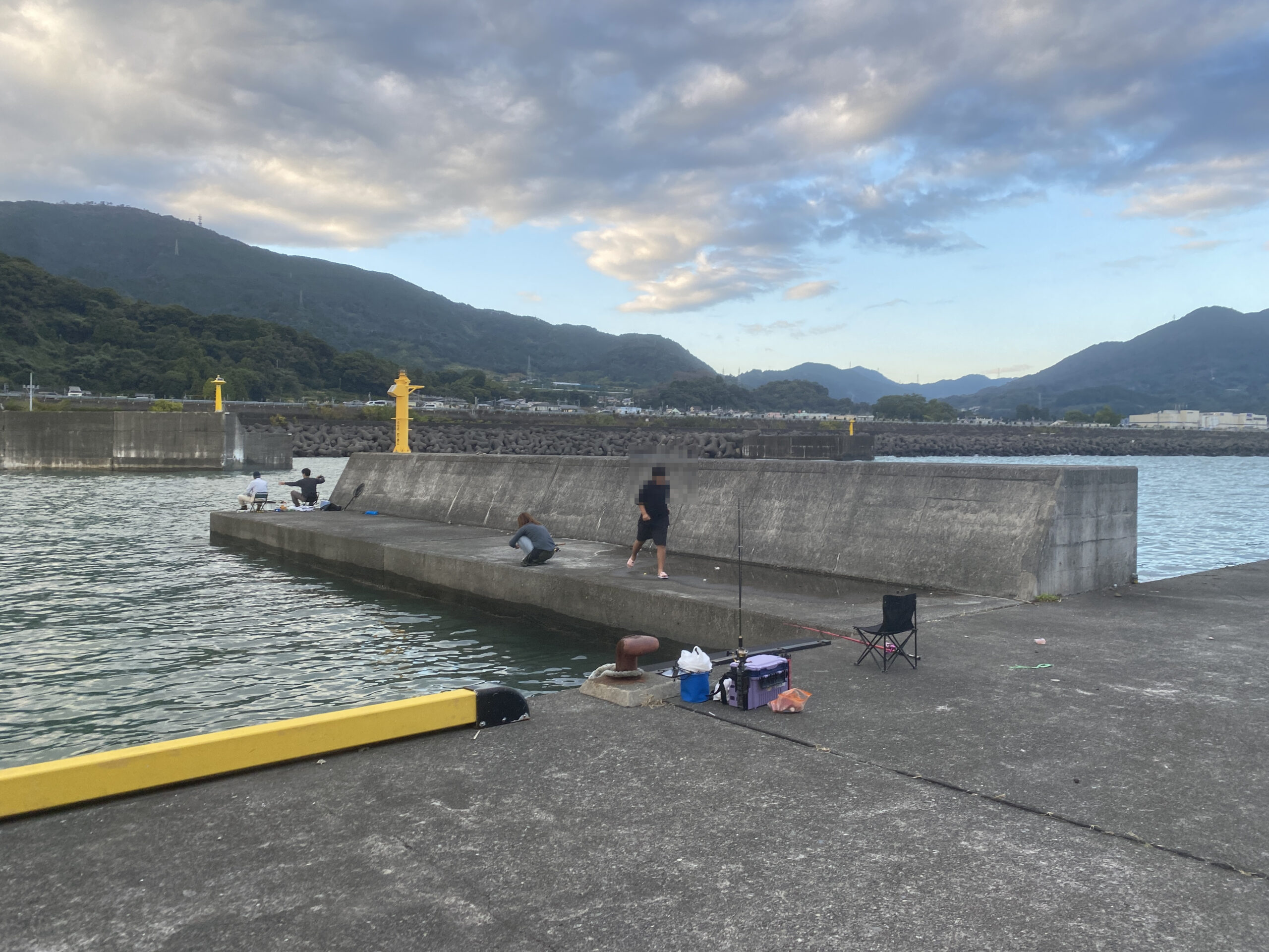 由比漁港　釣り