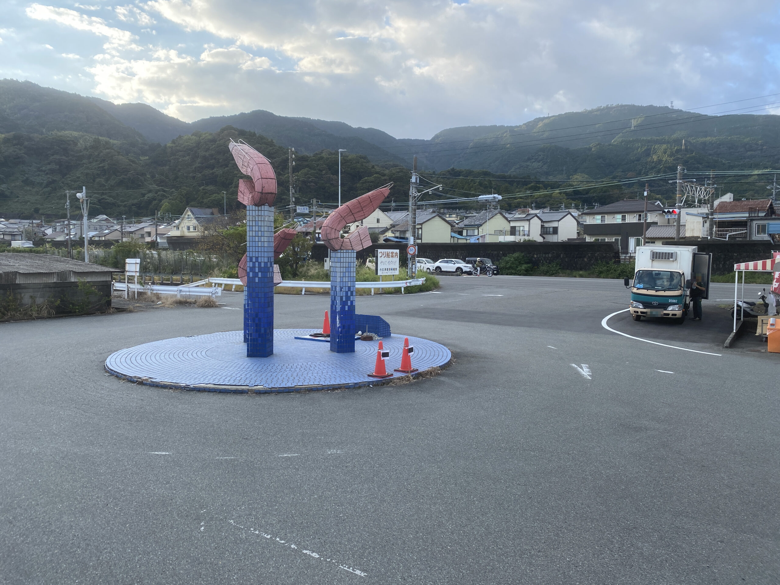 由比漁港　釣り