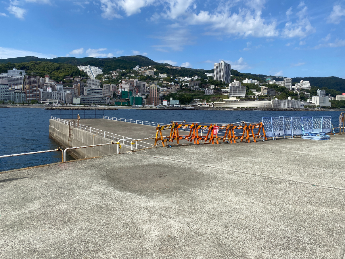 熱海港海釣り施設　釣り