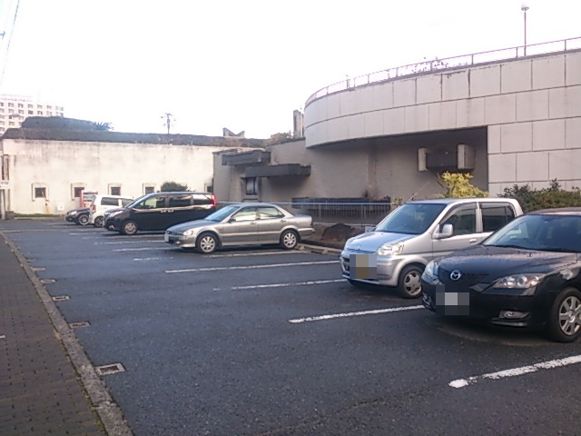 ハトヤ裏　釣り　駐車場