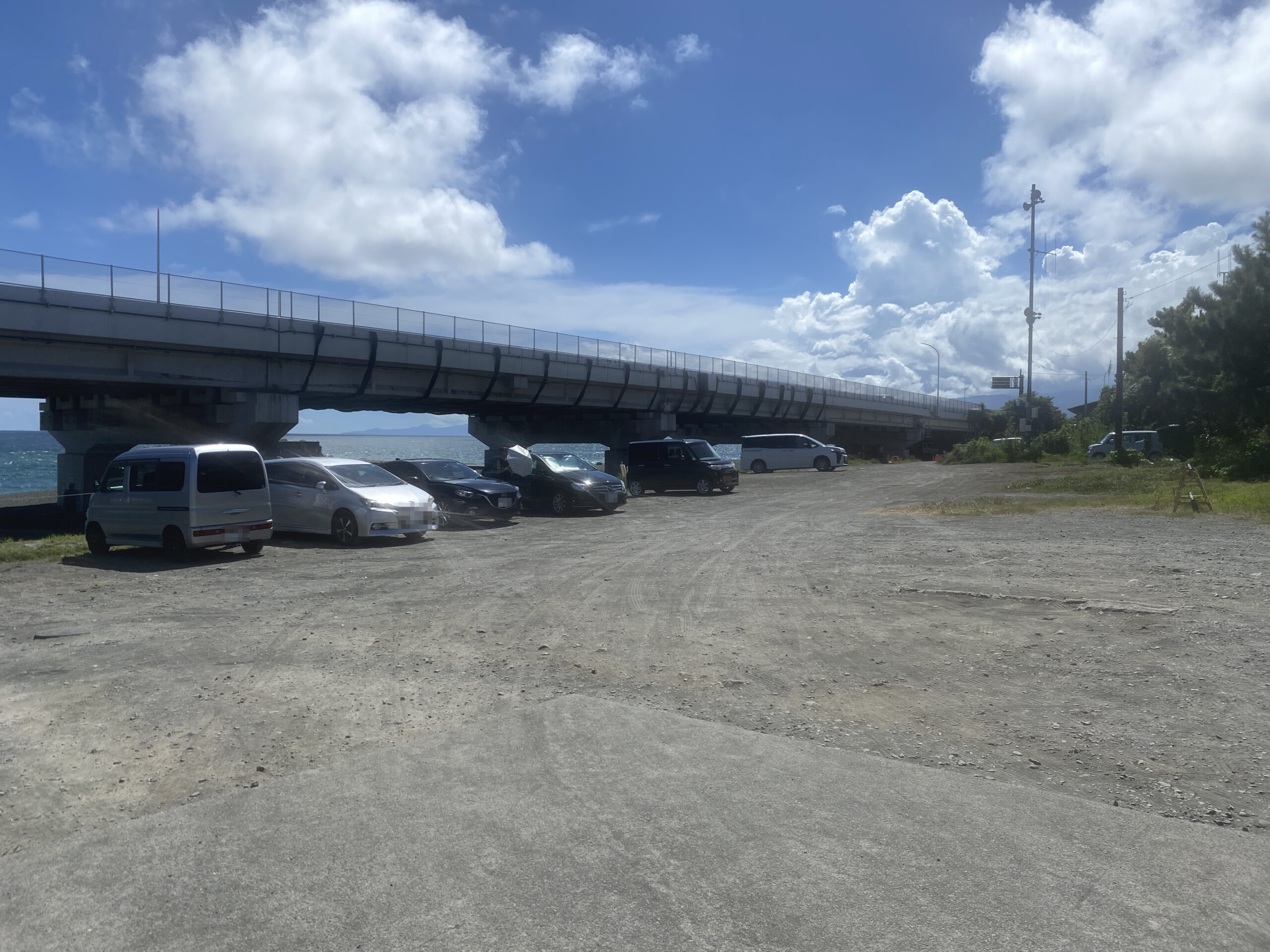 梅沢海岸　二宮海岸　釣り　駐車場