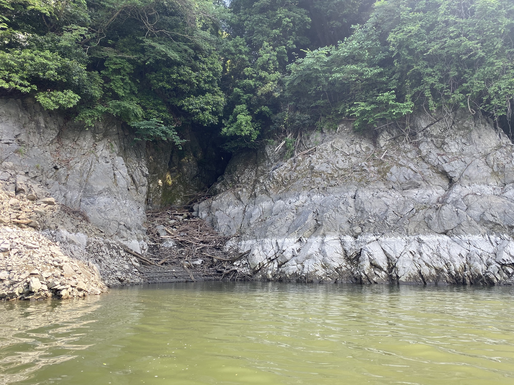 津久井湖　４番岬　ポイント