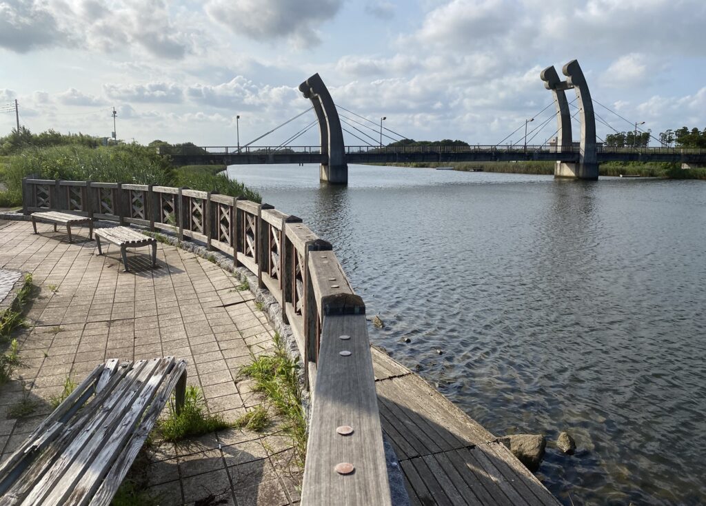 作田川　なかよし橋