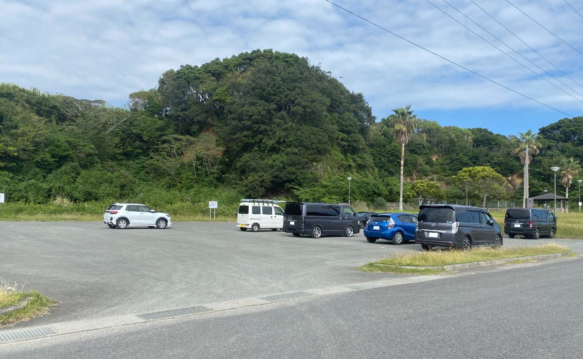 波切漁港　釣り　駐車場
