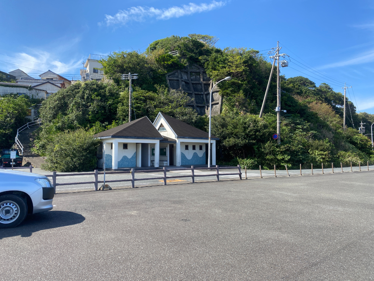 波切漁港　釣り　トイレ