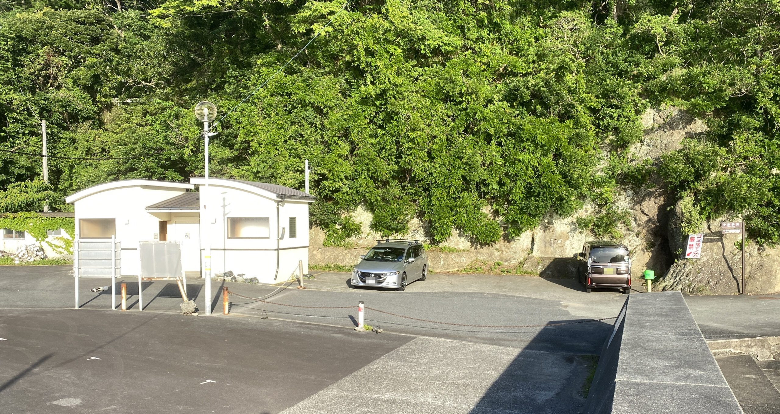 石部漁港　釣り　駐車場