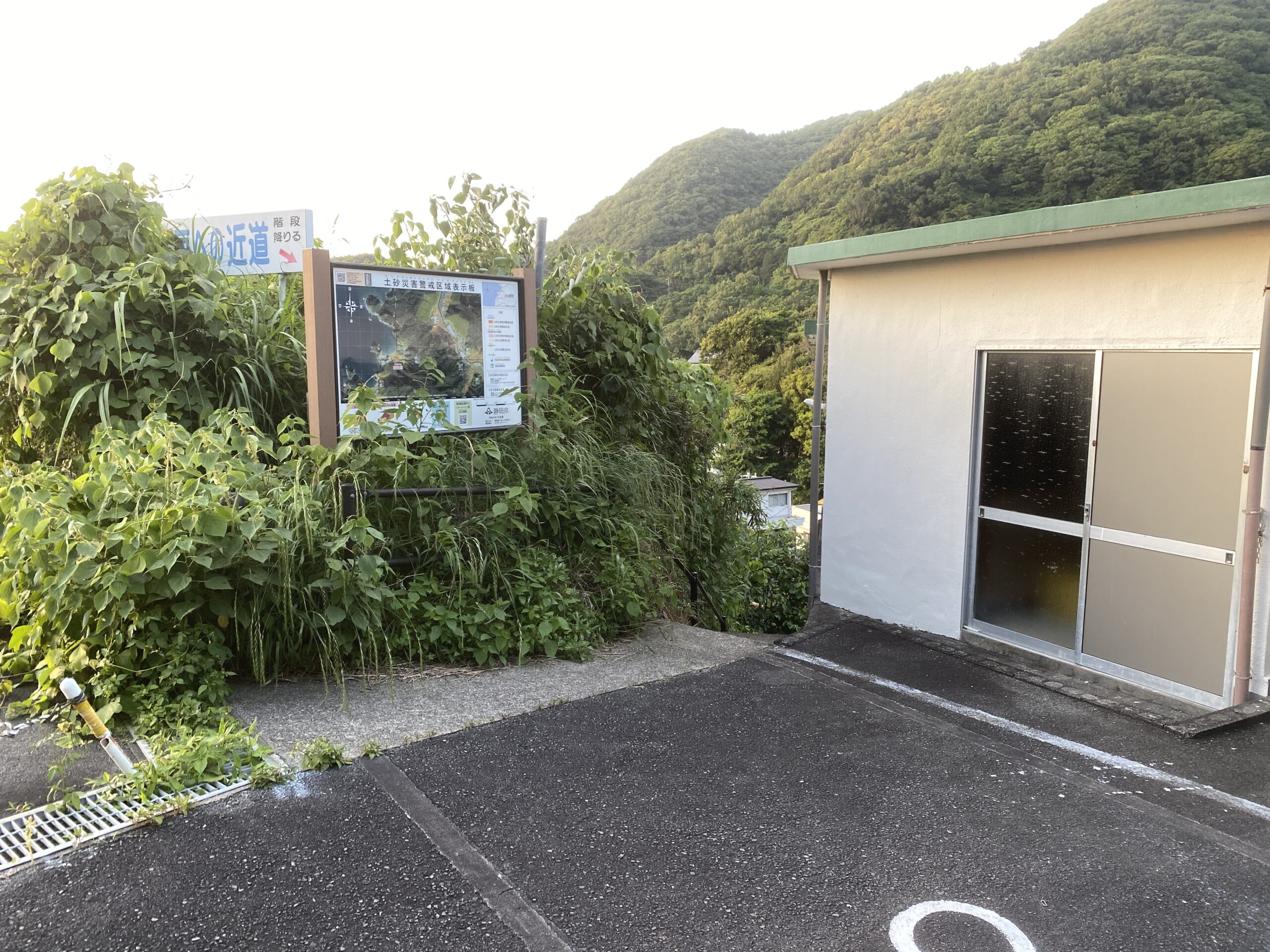 岩地漁港　釣り