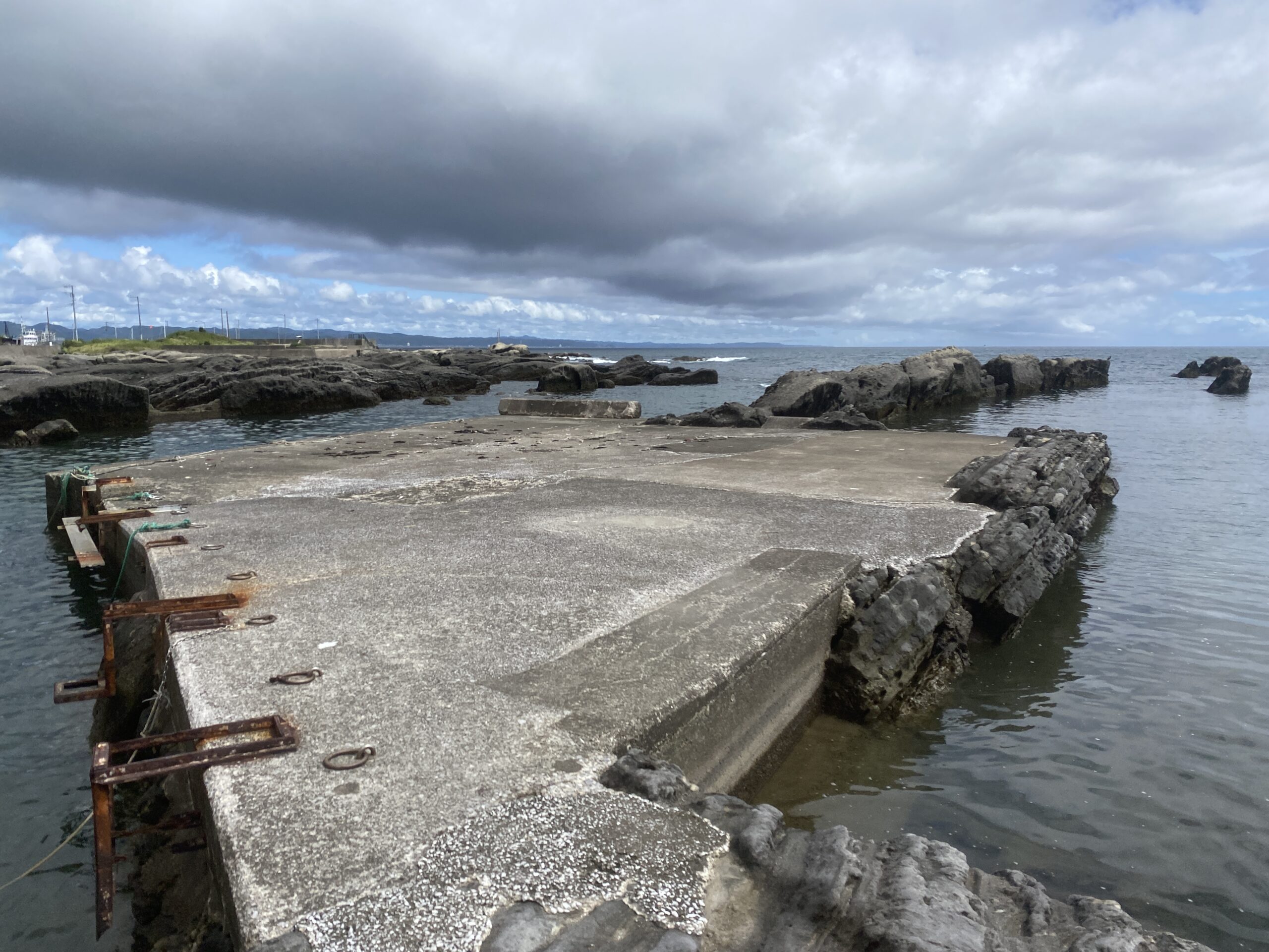 南房総の漁港　境港　釣り