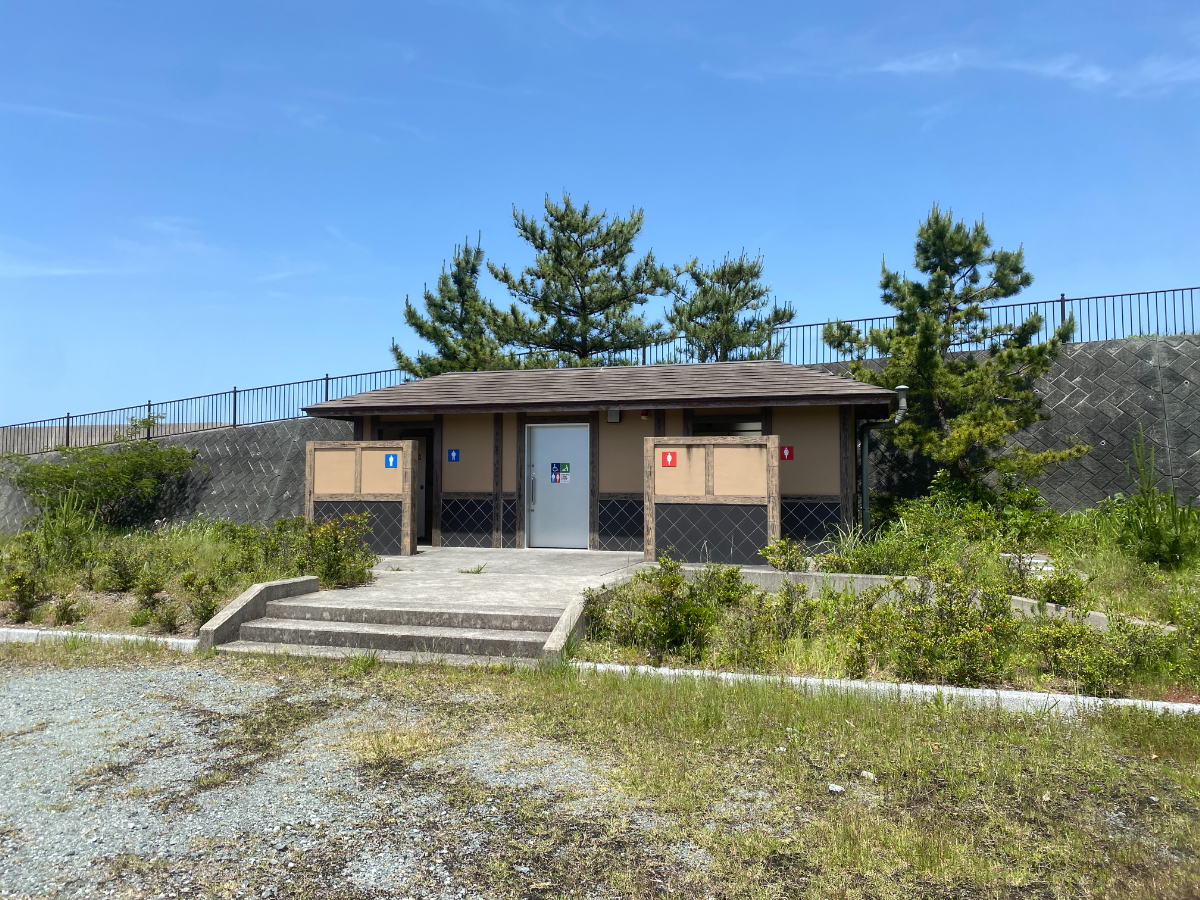 松崎新港　釣り　トイレ