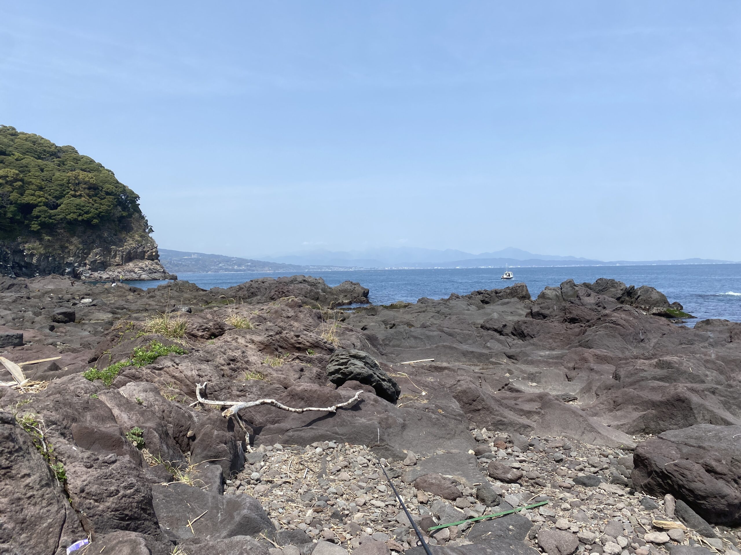 真鶴半島の磯釣りポイント　鉄棒