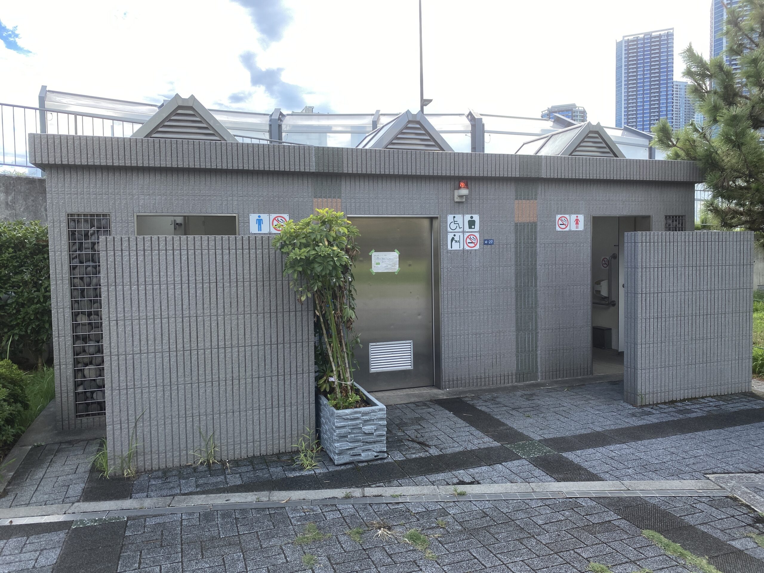 晴海緑道公園　釣り